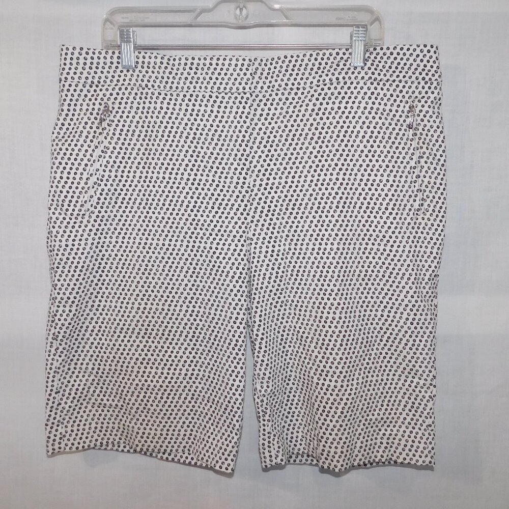 IZOD GOLF White Black Dots Flat Front Shorts Womens 16
